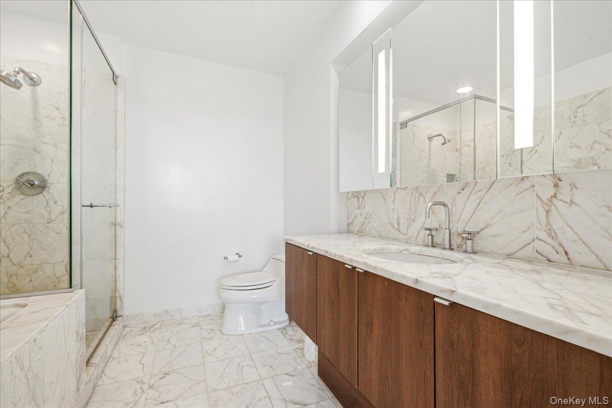 107-24 71st Road, Unit 7B Queens, NY 11375 - Photo 37 of 44