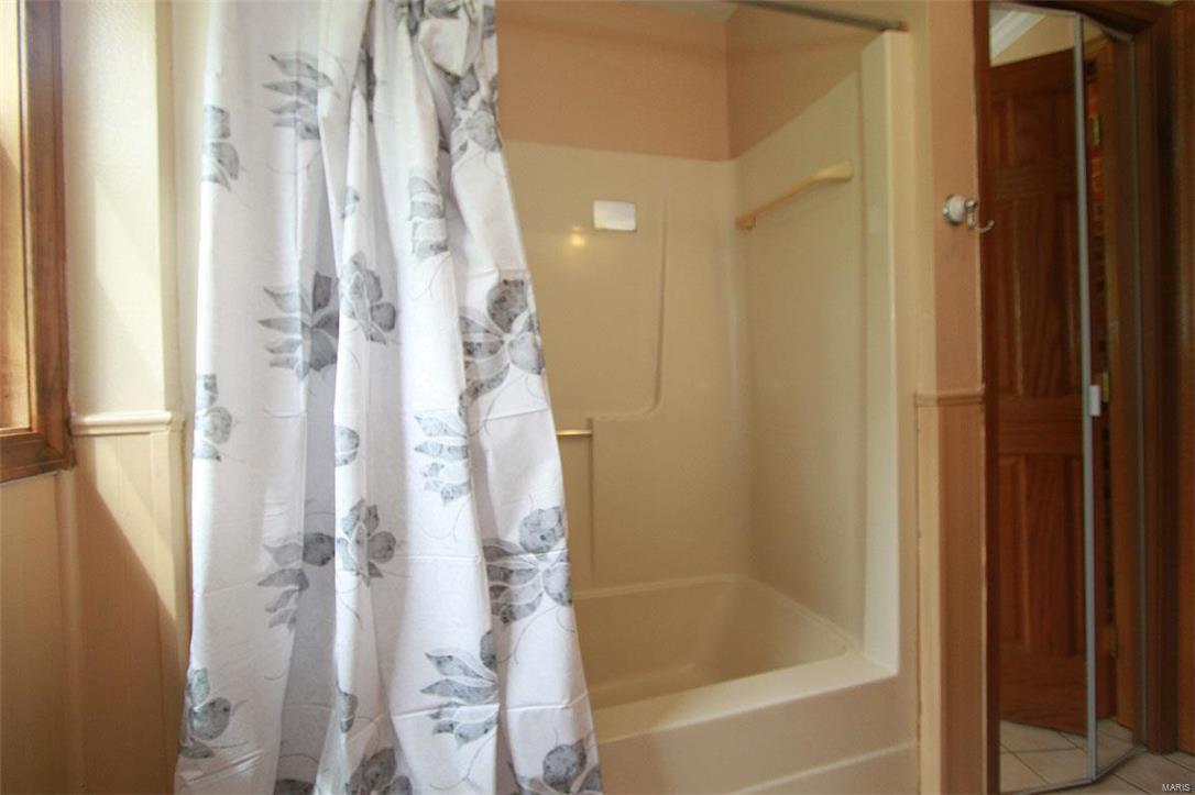4422 Wilderness Road Highland, IL 62249 - Photo 31 of 96 Gallery Image 31