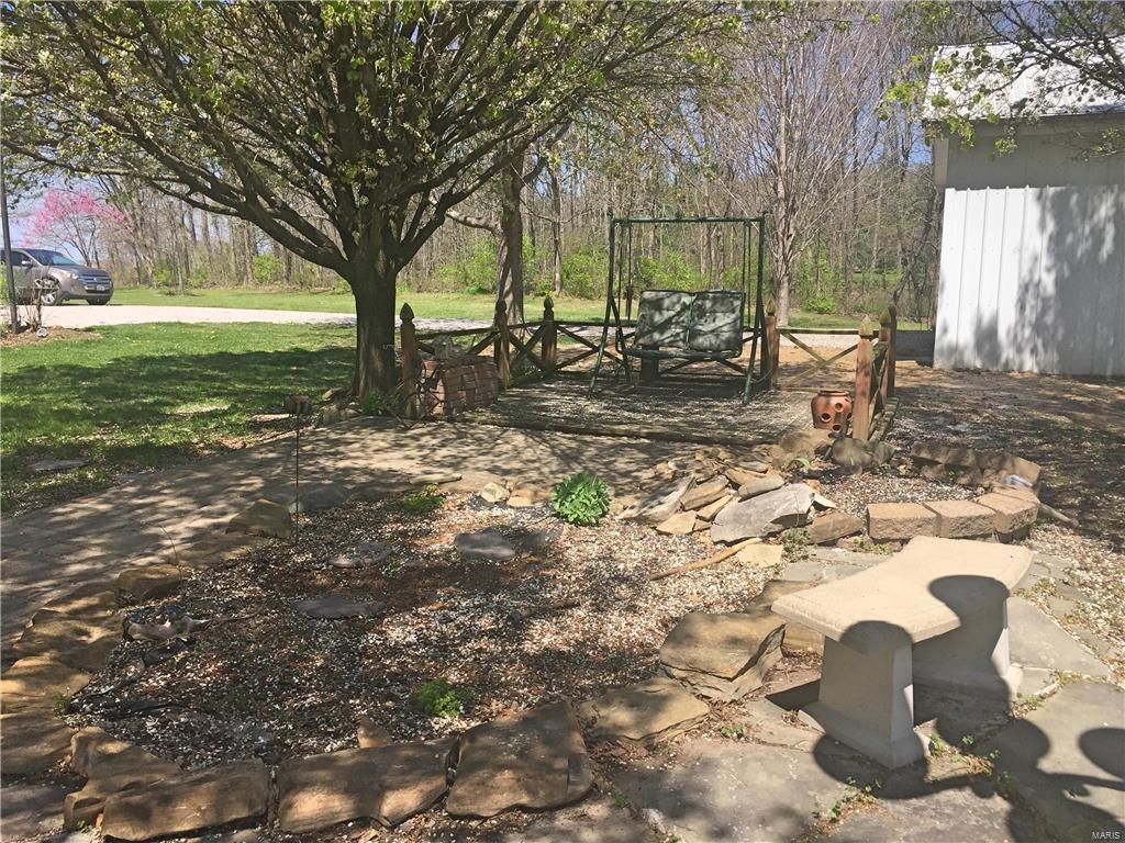 4422 Wilderness Road Highland, IL 62249 - Photo 74 of 96 Gallery Image 74