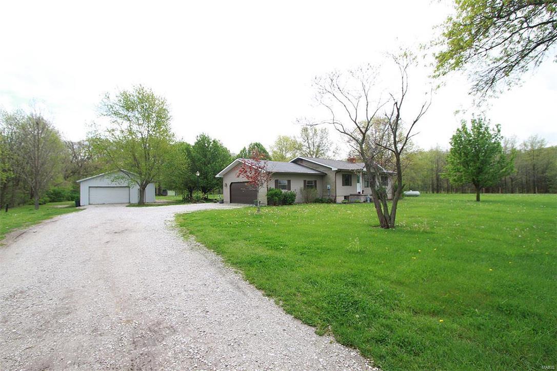 4422 Wilderness Road Highland, IL 62249 - Photo 91 of 96 Gallery Image 91