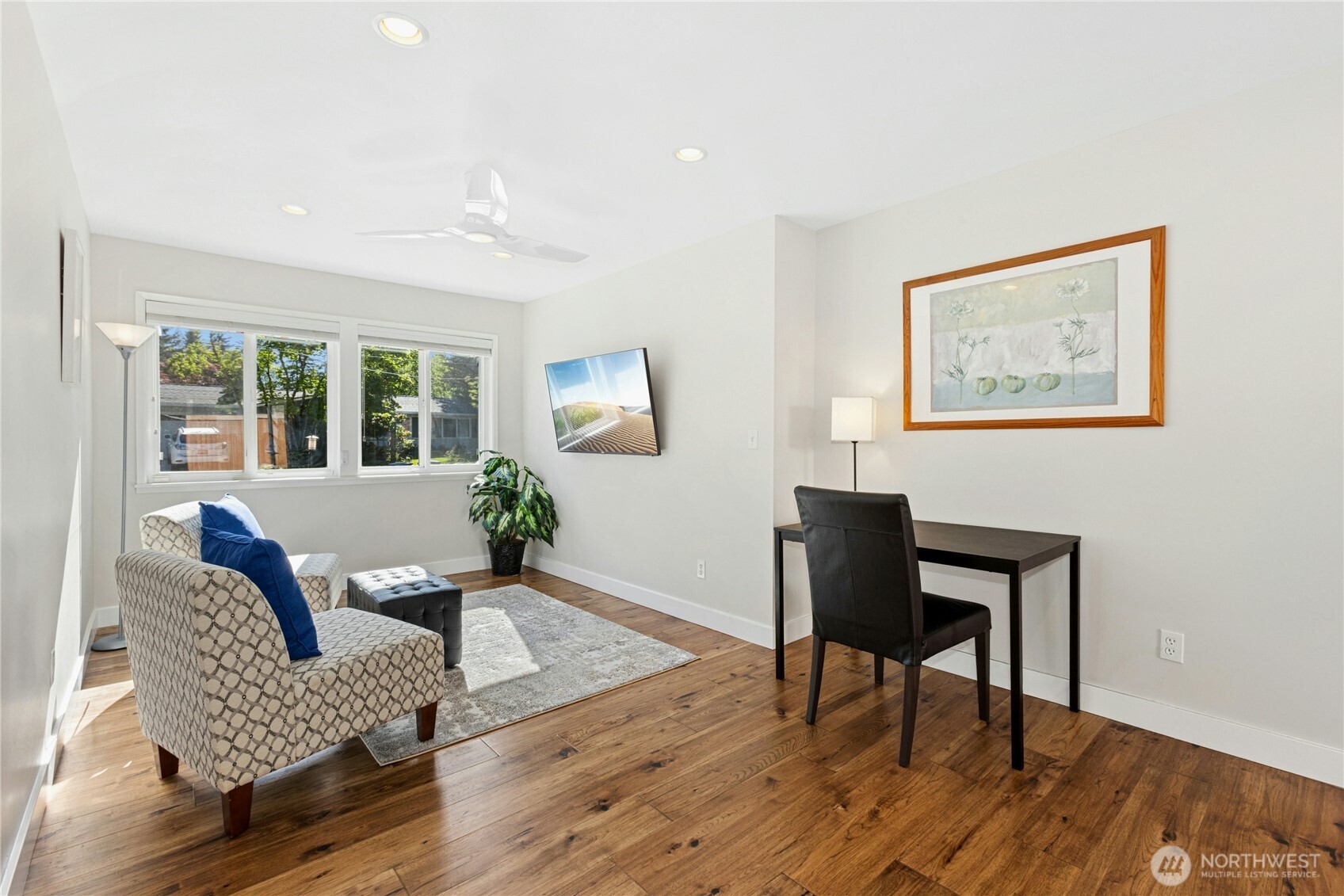2011 145th Avenue Southeast Bellevue, WA 98007 - Photo 17 of 38