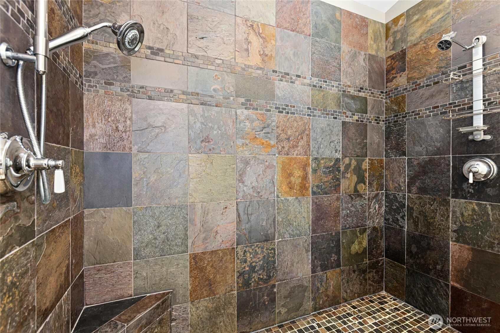 2011 145th Avenue Southeast Bellevue, WA 98007 - Photo 21 of 38