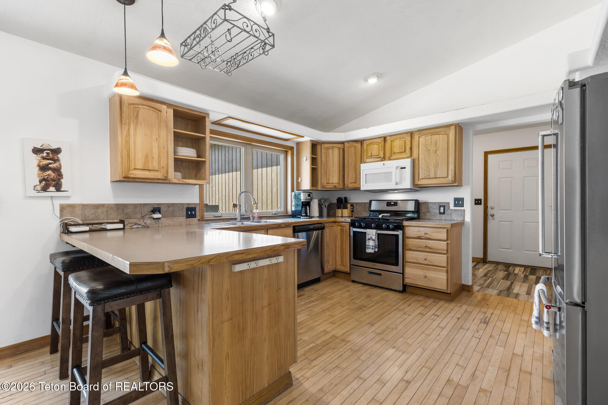 7302 Lakeside Road Victor, ID 83455 - Photo 7 of 39 6V2A7703