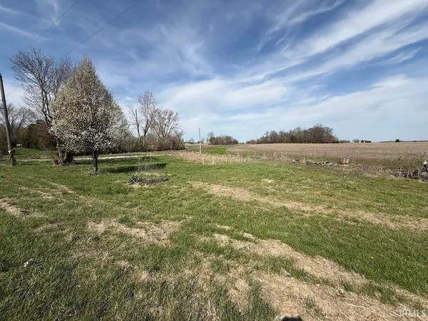 $15,000 | 4050 Highway 35, Royal Center, IN 46978