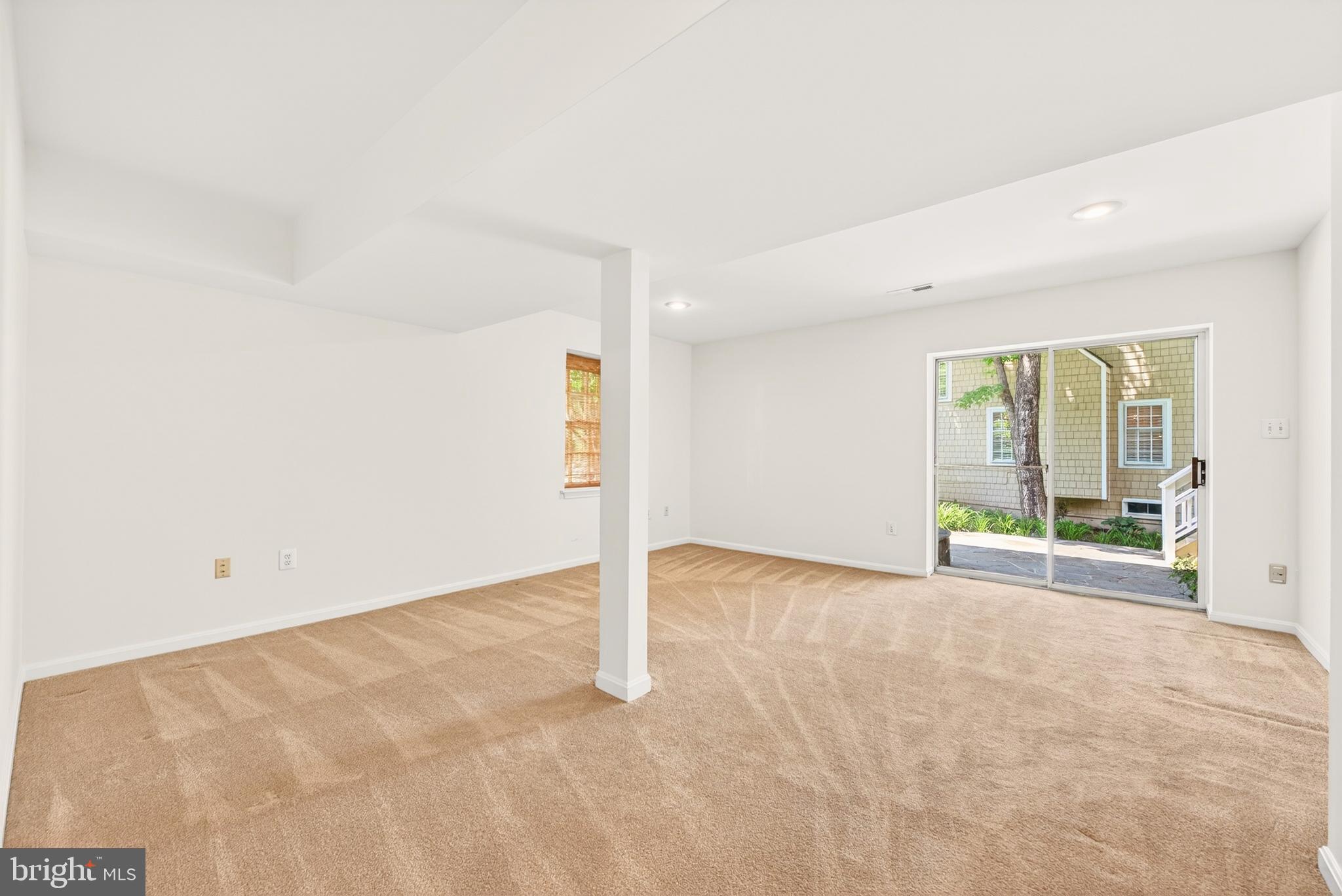 1273 Lamplighter Way Reston, VA 20194 - Photo 31 of 42