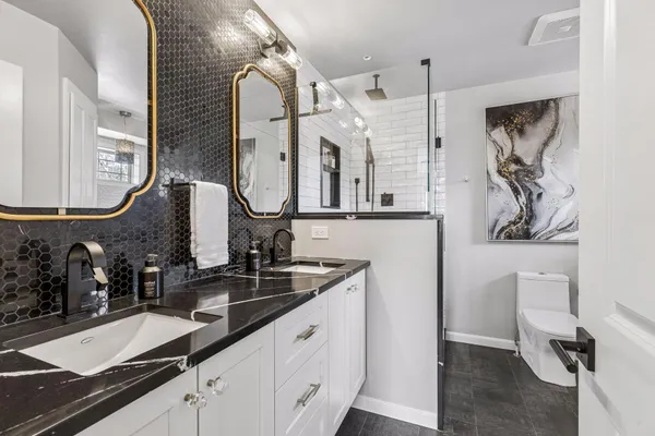 $850,000 | 5000 Oxford Avenue, Edina, MN 55436