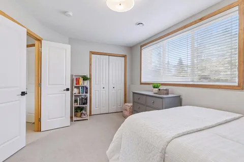 $824,900 | 5000 Oxford Avenue, Edina, MN 55436