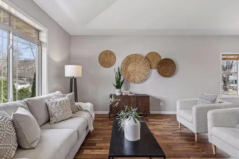 $824,900 | 5000 Oxford Avenue, Edina, MN 55436