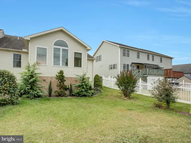 $279,900 | 234 Lantern Lane, Chambersburg, PA 17201