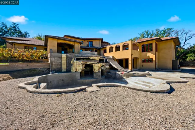 $5,500,000 | 8 Quiet Country Lane, Danville, CA 94526