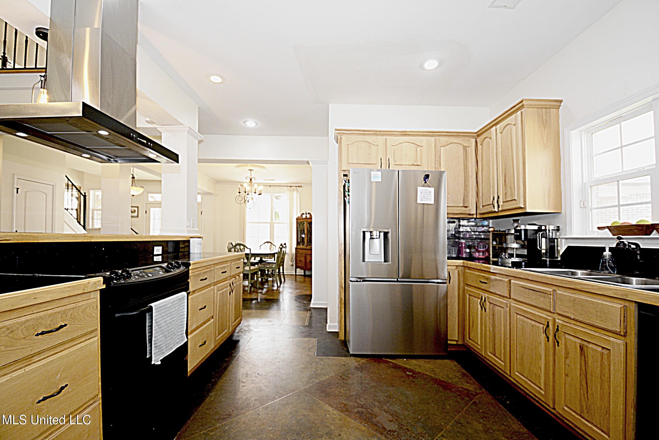 149 Strickland Road Byhalia, MS 38611 - Photo 13 of 37 Kitchen from Sunroom