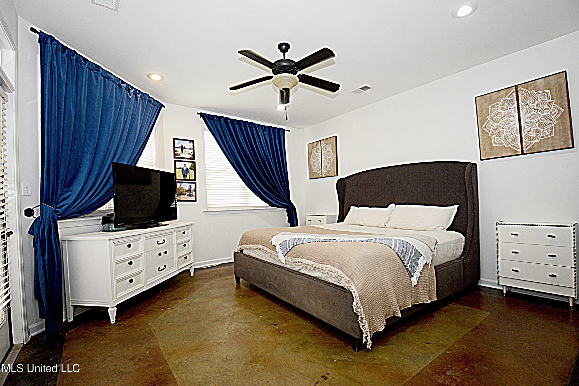 149 Strickland Road Byhalia, MS 38611 - Photo 17 of 37 Master Bedroom