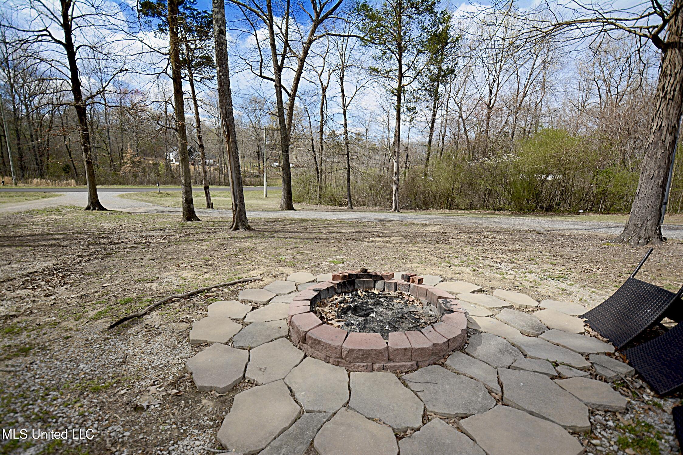 149 Strickland Road Byhalia, MS 38611 - Photo 34 of 37 Firepit