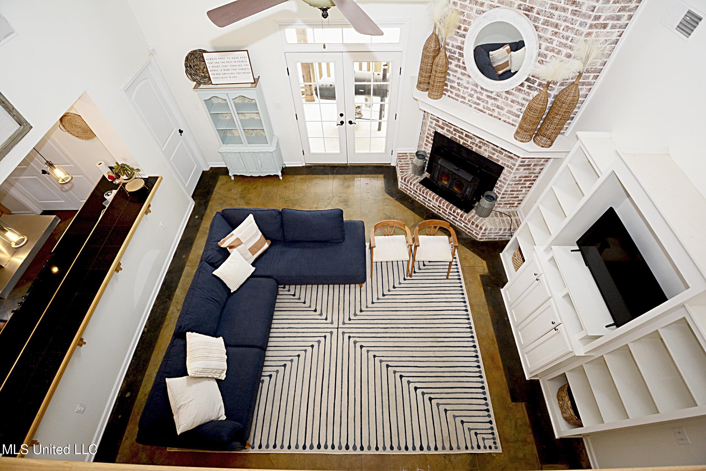 149 Strickland Road Byhalia, MS 38611 - Photo 8 of 37 Great Room from Loft