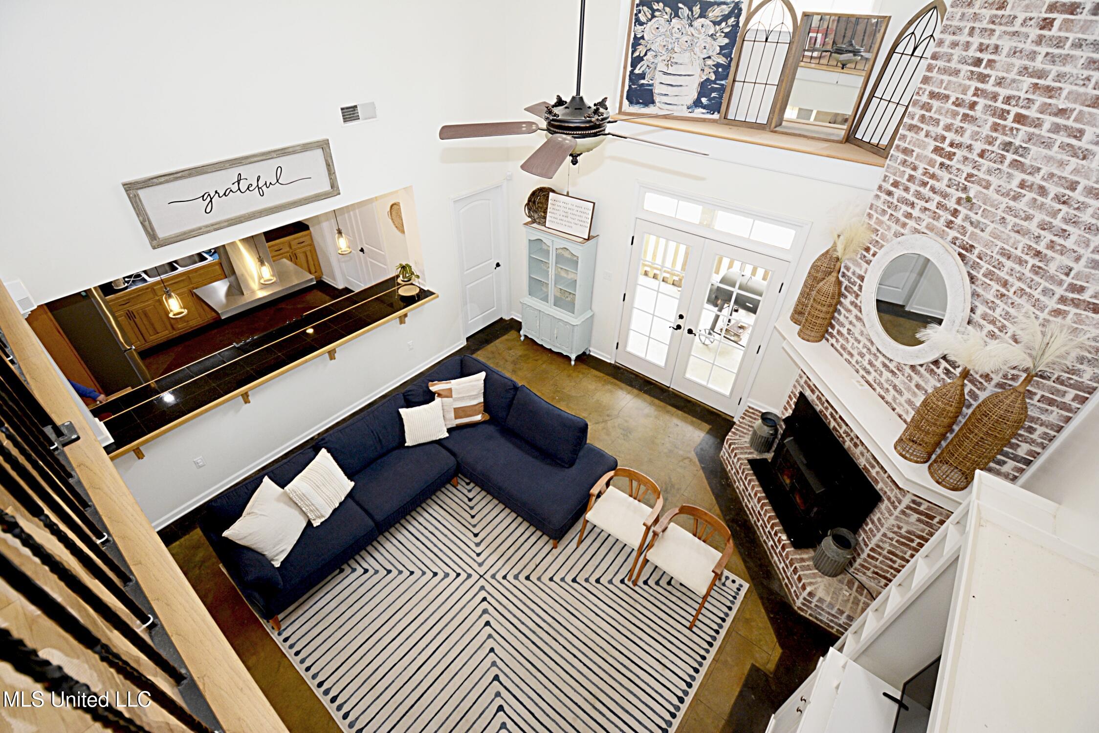 149 Strickland Road Byhalia, MS 38611 - Photo 9 of 37 Great Room from Loft