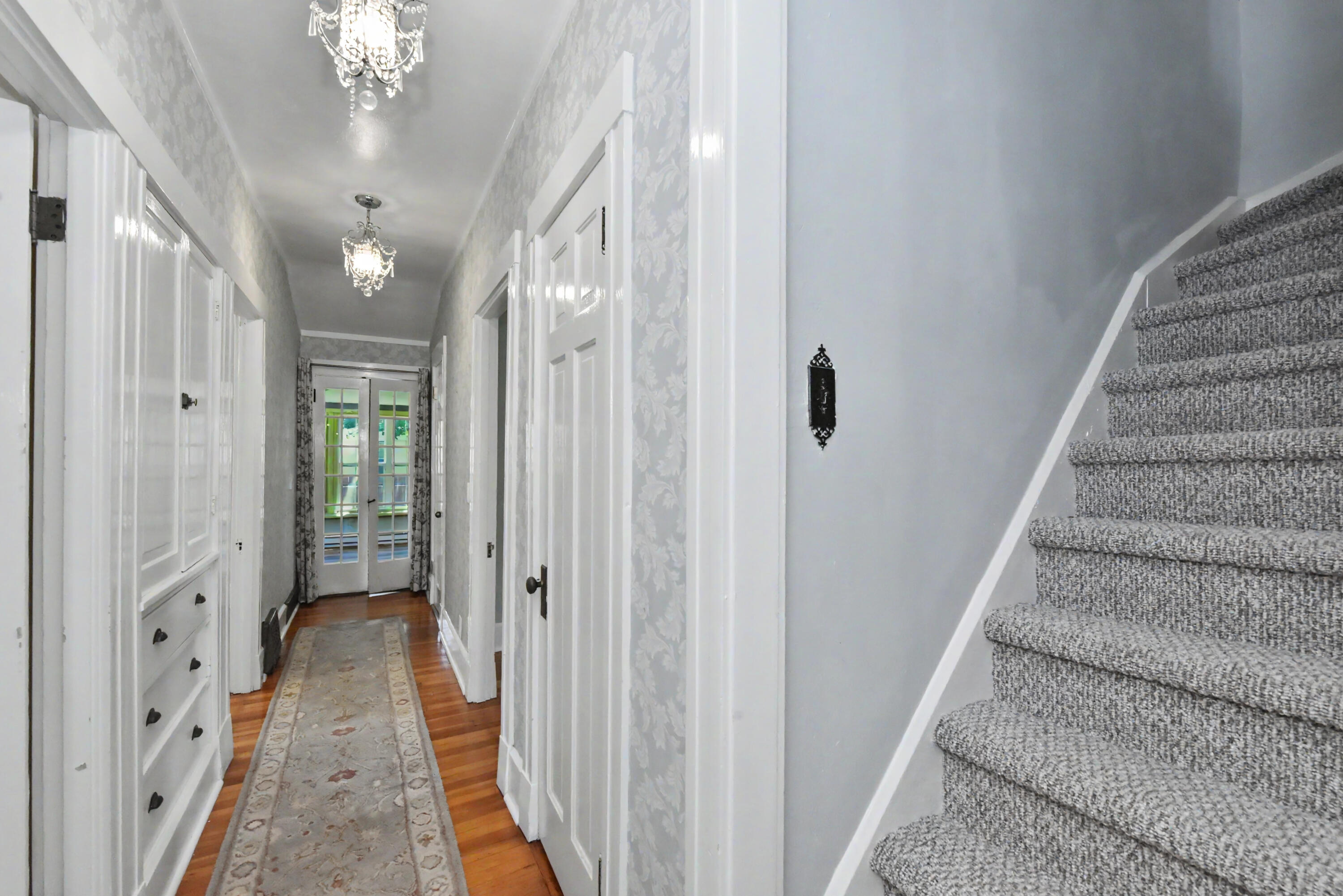 1213 College Avenue Racine, WI 53403 - Photo 20 of 54 DSC_9426