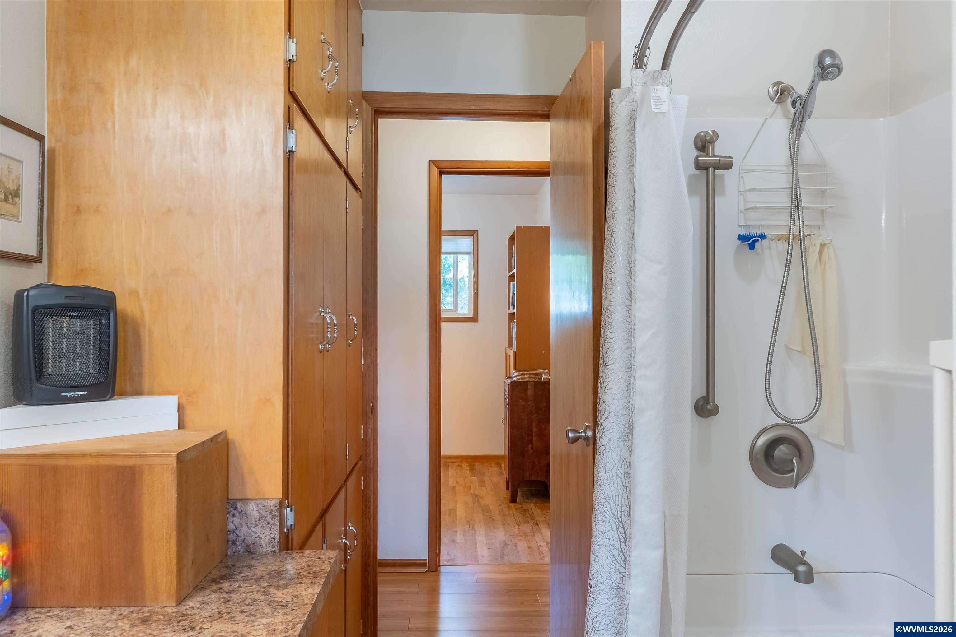 2981 Northwest Sunny Lane Albany, OR 97321 - Photo 14 of 40