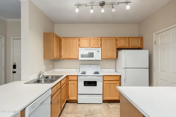 $285,000 | 5401 East Van Buren Street, Unit 3112, Phoenix, AZ 85008