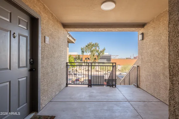 $285,000 | 5401 East Van Buren Street, Unit 3112, Phoenix, AZ 85008