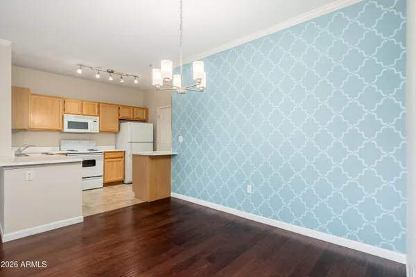 $285,000 | 5401 East Van Buren Street, Unit 3112, Phoenix, AZ 85008