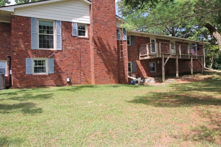 208 Hilltop Road Bowling Green, KY 42101 - Photo 4 of 39 Gallery Image 4