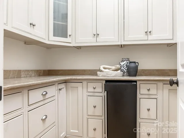 $2,150,000 | 528 Meadowbrook Road, Charlotte, NC 28211