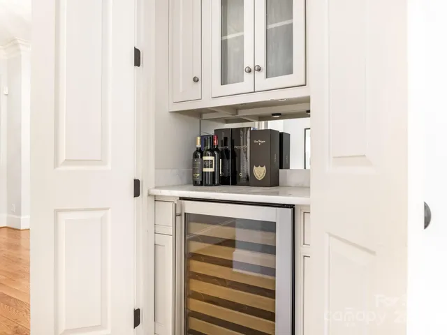 $2,150,000 | 528 Meadowbrook Road, Charlotte, NC 28211