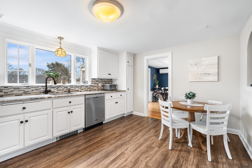 11 Sharon Road Melrose, MA 02176 - Photo 14 of 42 Gallery Image 14