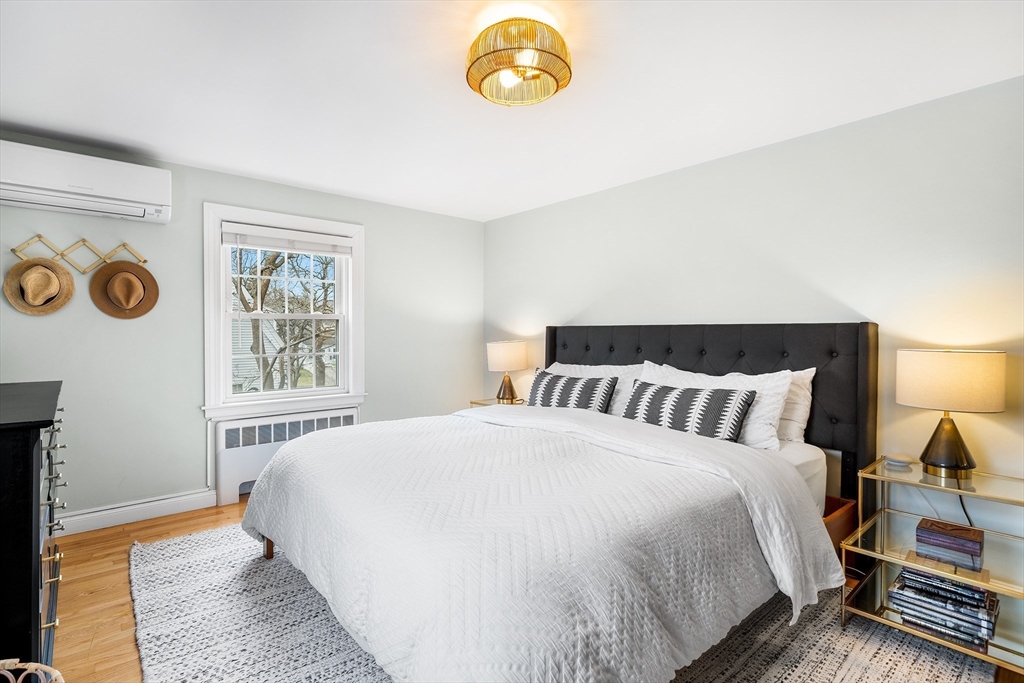 11 Sharon Road Melrose, MA 02176 - Photo 17 of 42 Gallery Image 17
