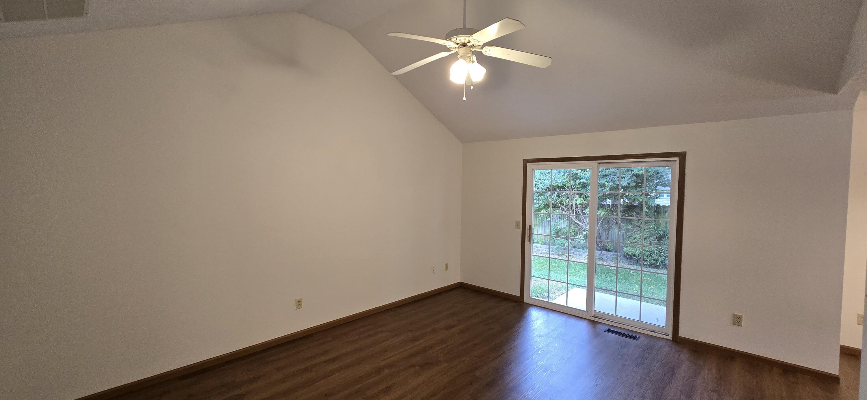1632 East Adams Street Springfield, MO 65803 - Photo 5 of 27 20260730_190342