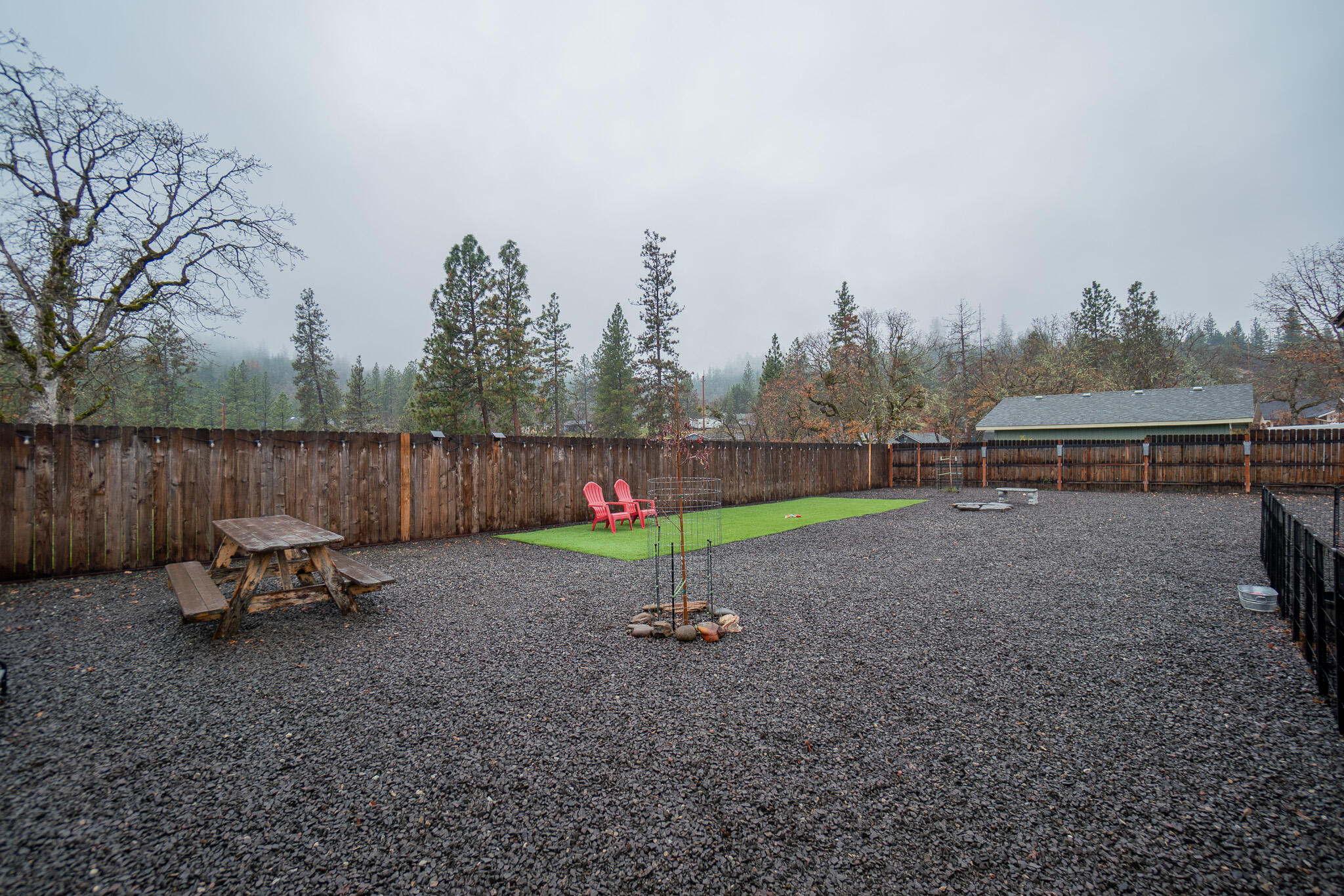 1027 Chevney Drive Shady Cove, OR 97539 - Photo 20 of 29 DSC02825-HDR
