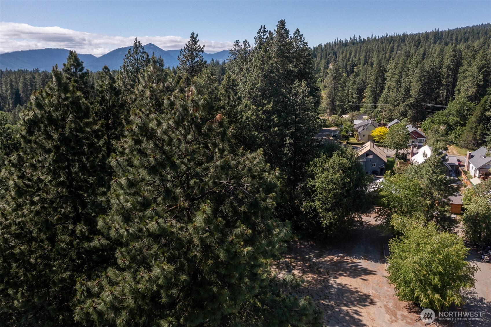 0 West Nevada Avenue Roslyn, WA 98941 - Photo 7 of 9 a view of a house with a yard