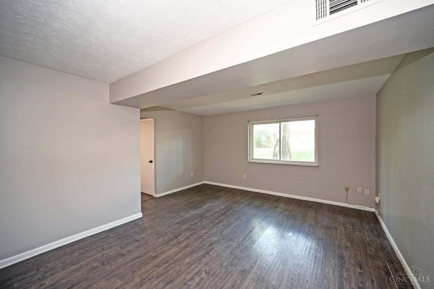 7752 Montgomery Road, Unit 29 Cincinnati, OH 45236 - Photo 5 of 31