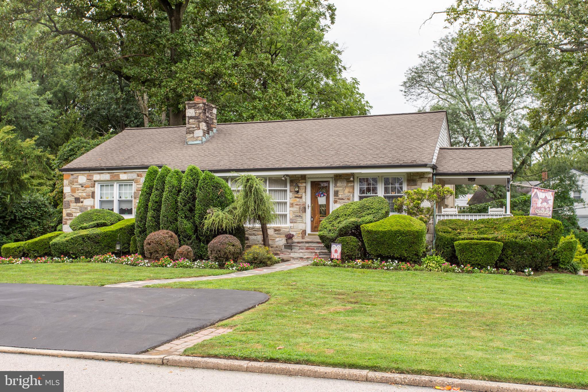 24 Beryl Road Cheltenham, PA 19012 - Photo 2 of 40