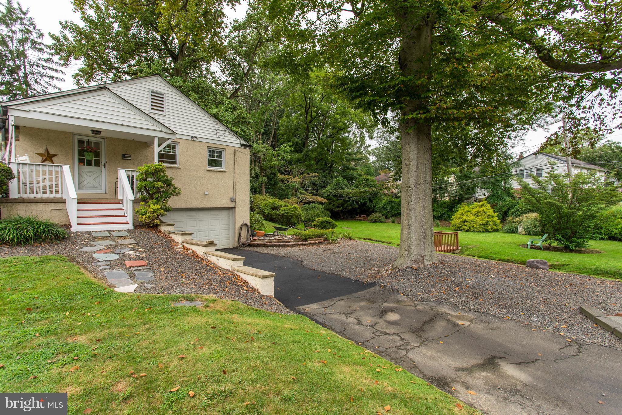 24 Beryl Road Cheltenham, PA 19012 - Photo 3 of 40