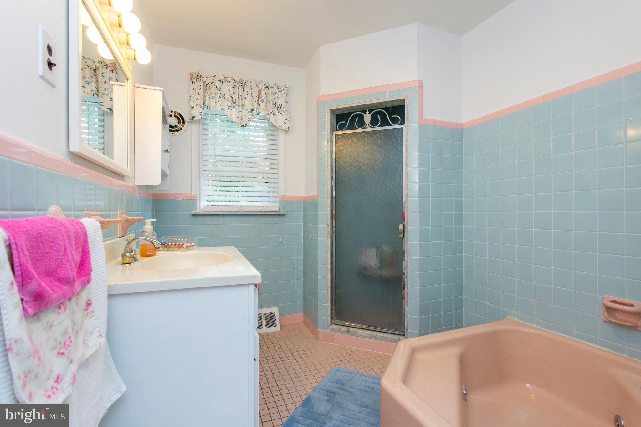 24 Beryl Road Cheltenham, PA 19012 - Photo 35 of 40