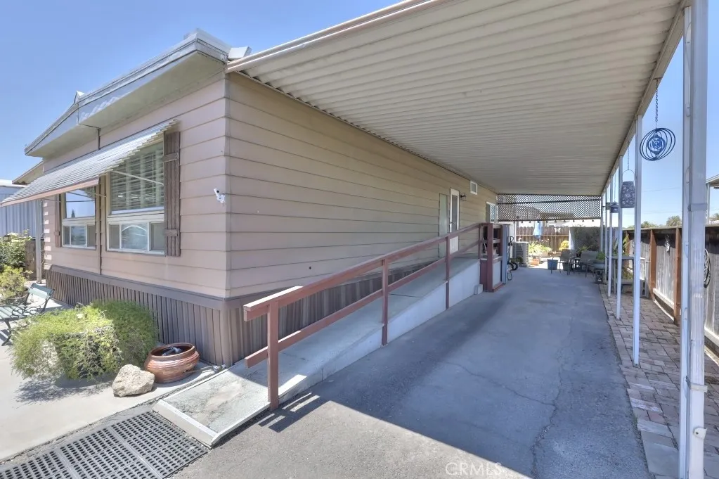 3418 North Waring Road Denair, CA 95316 - Photo 5 of 63