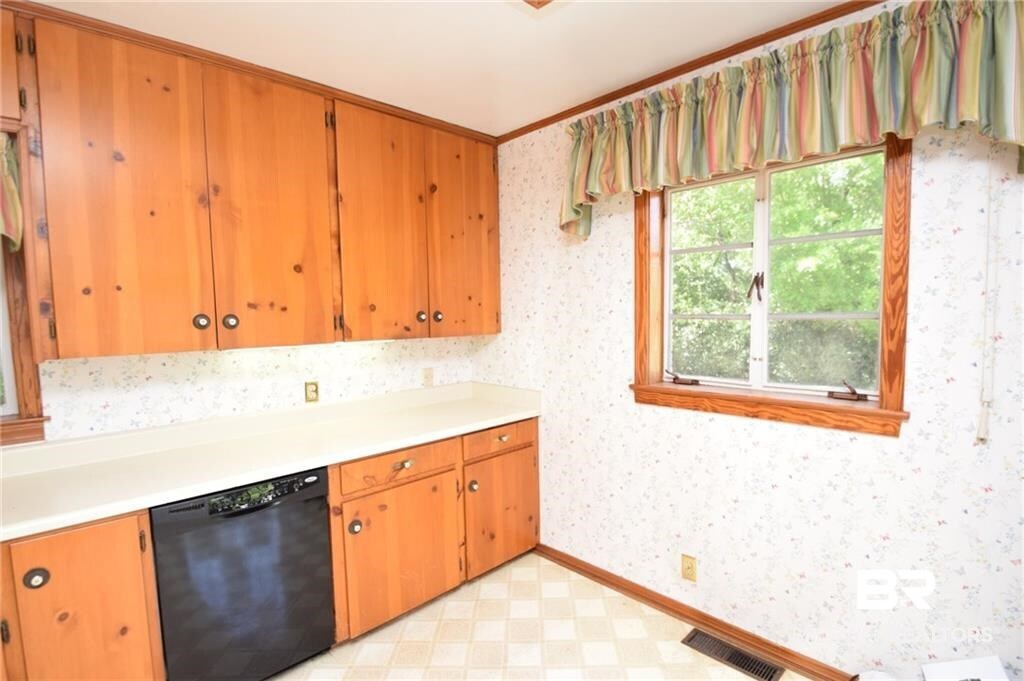 3650 South Chelsea Drive Mobile, AL 36608 - Photo 12 of 23