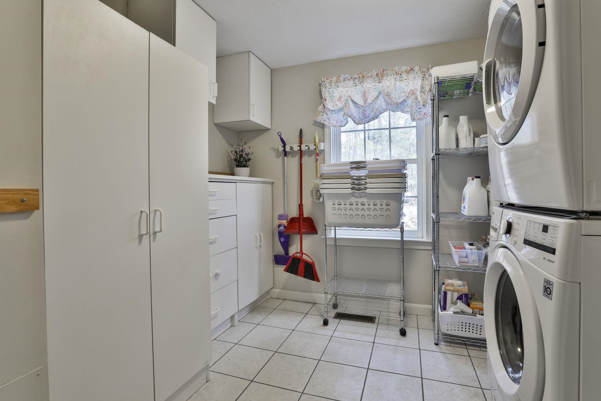 24 Captain Seaver Road Brookline, NH 03033 - Photo 26 of 44