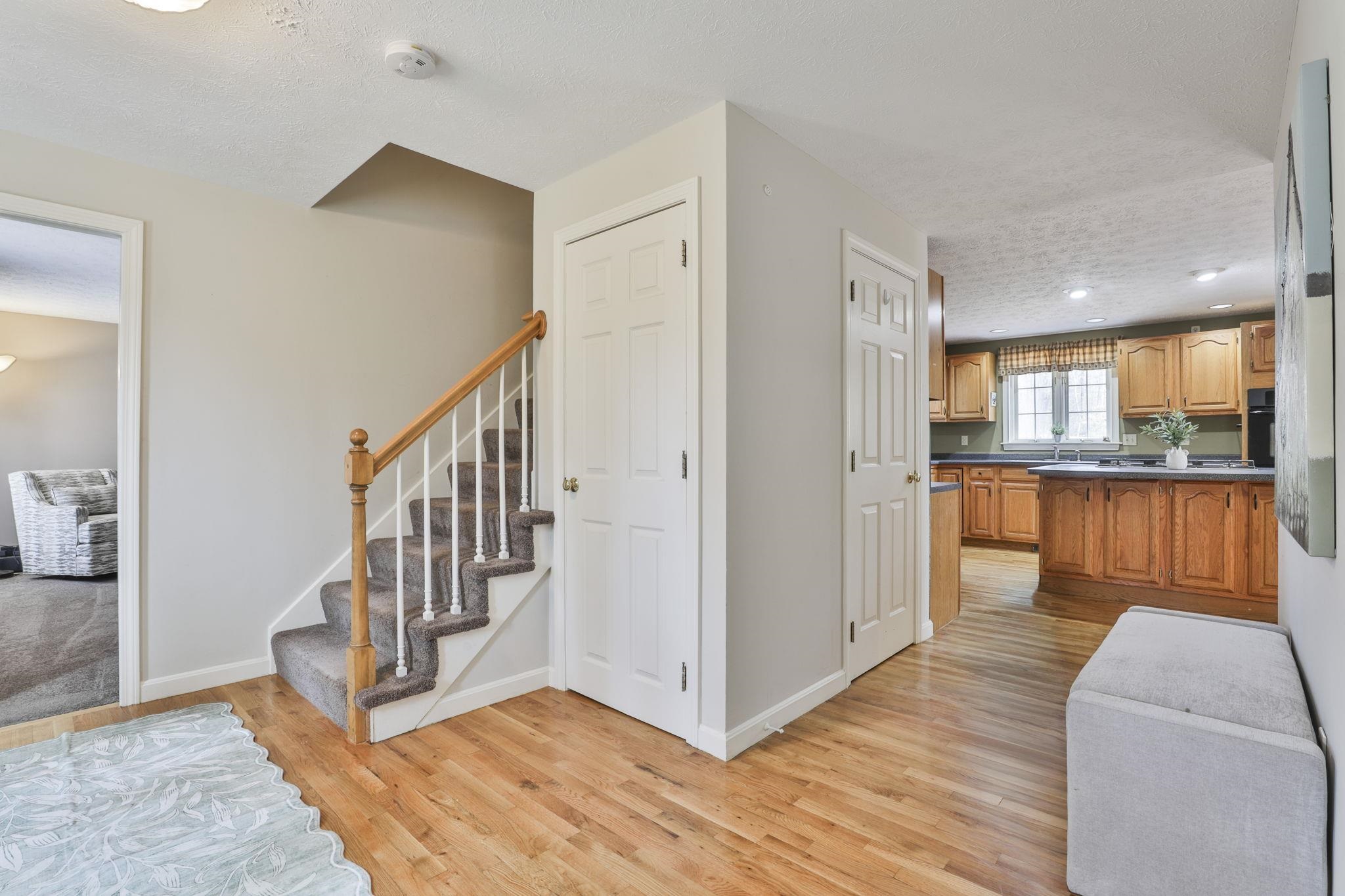 24 Captain Seaver Road Brookline, NH 03033 - Photo 9 of 44