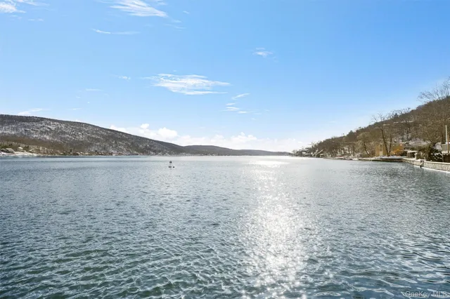 $1,750 | 620 Jersey Avenue, Unit 2, Greenwood Lake, NY 10925