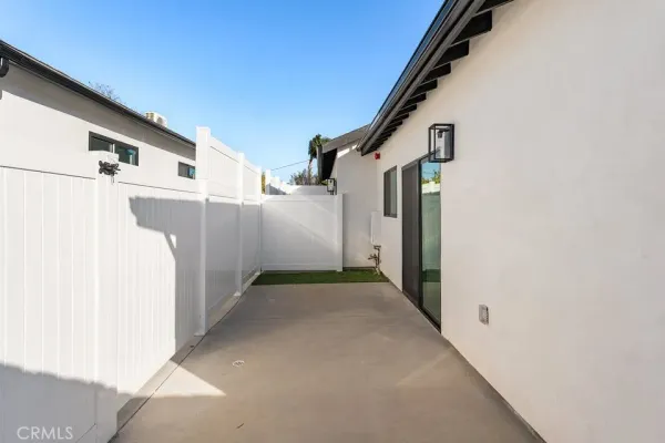 $2,650 | 19952 Archwood Street, Winnetka, CA 91306