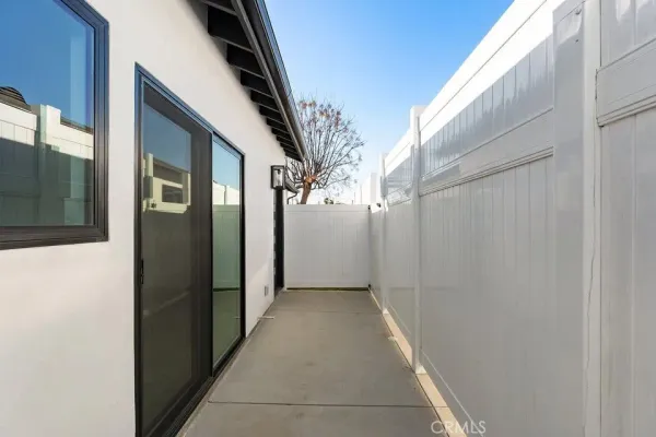 $2,650 | 19952 Archwood Street, Winnetka, CA 91306