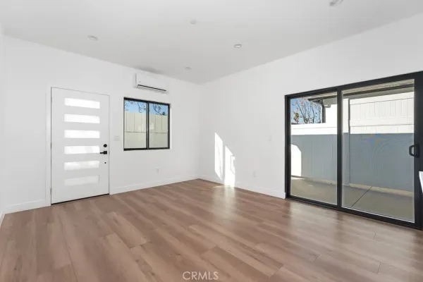 $2,650 | 19952 Archwood Street, Winnetka, CA 91306