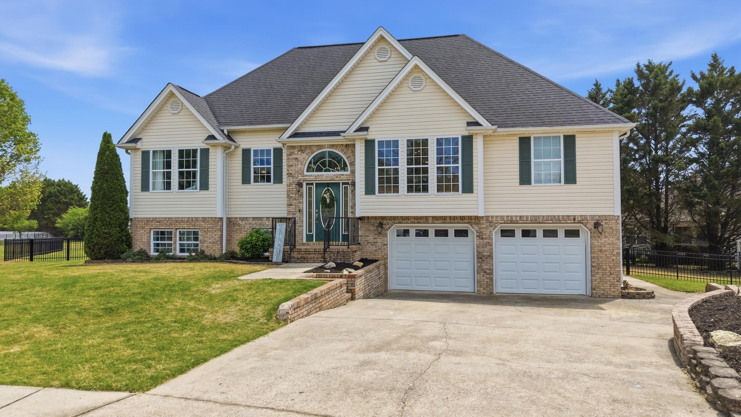 84_Rocky_River_Rd_drone_001