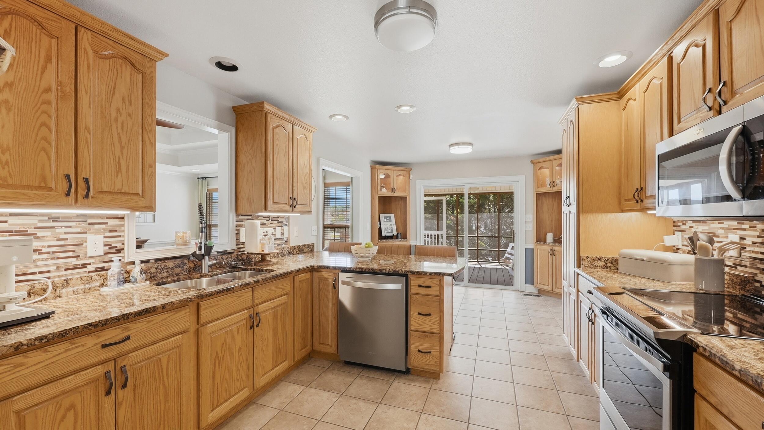 84 Rocky River Road Ringgold, GA 30736 - Photo 8 of 36 84_Rocky_River_Rd_006