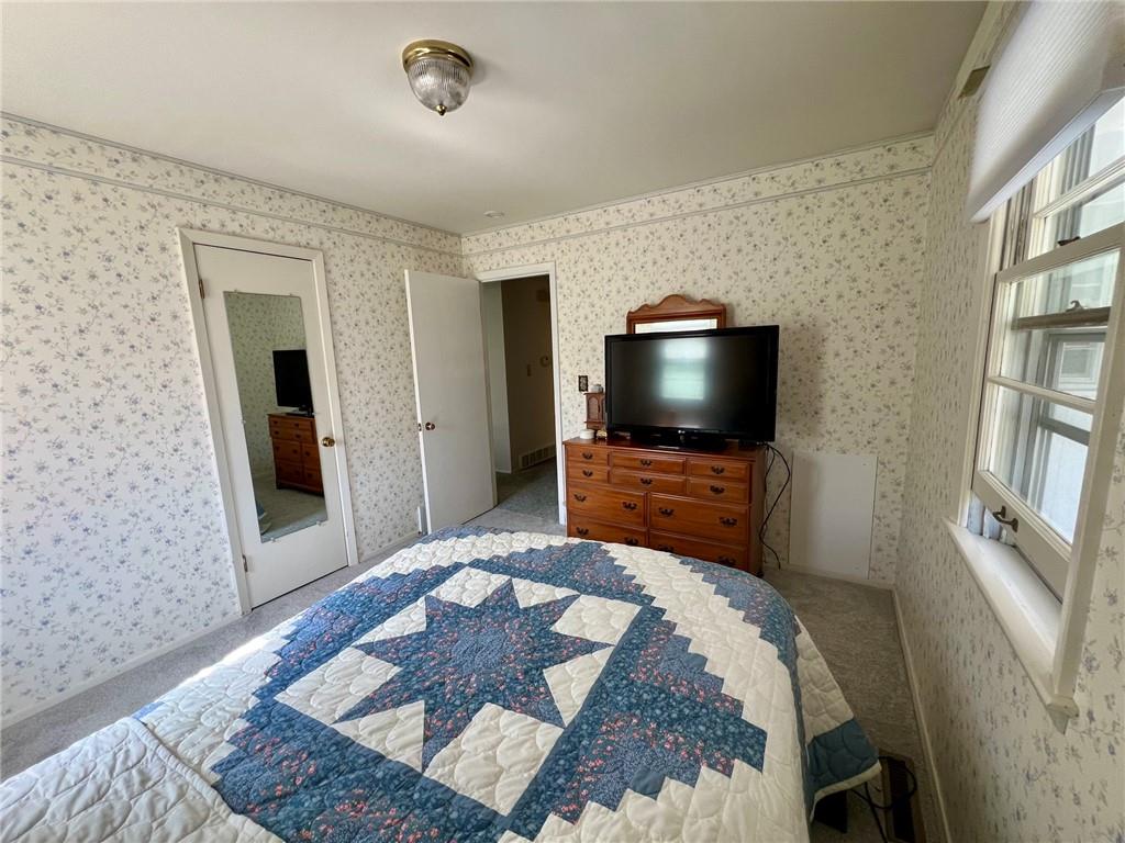 3913 South Spring Street Independence, MO 64055 - Photo 12 of 22 Gallery Image 12