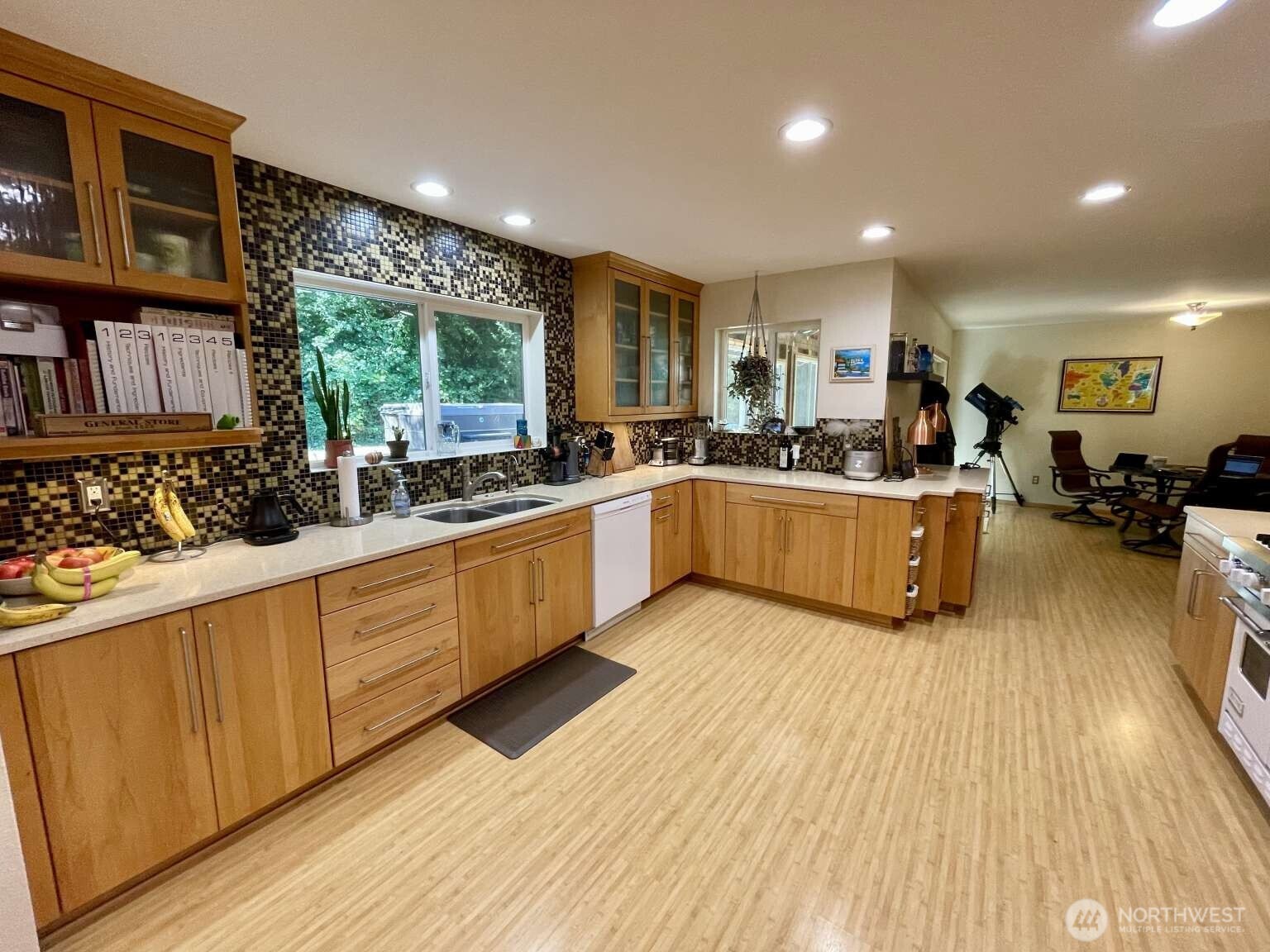 2497 Goss Ridge Road Freeland, WA 98249 - Photo 12 of 38
