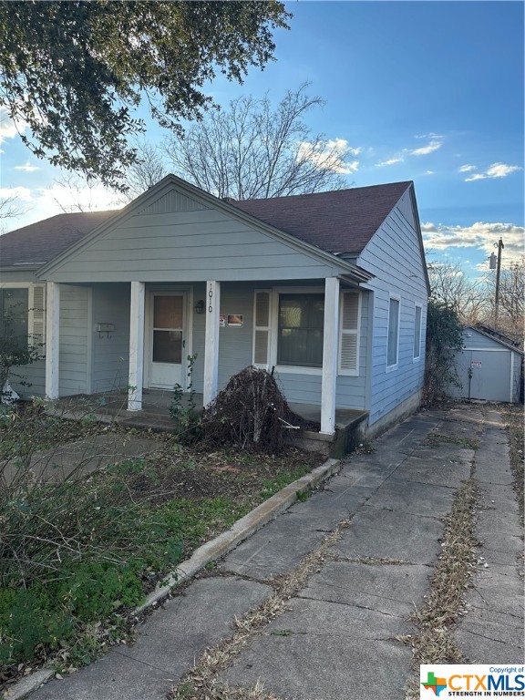 a backyard of a house