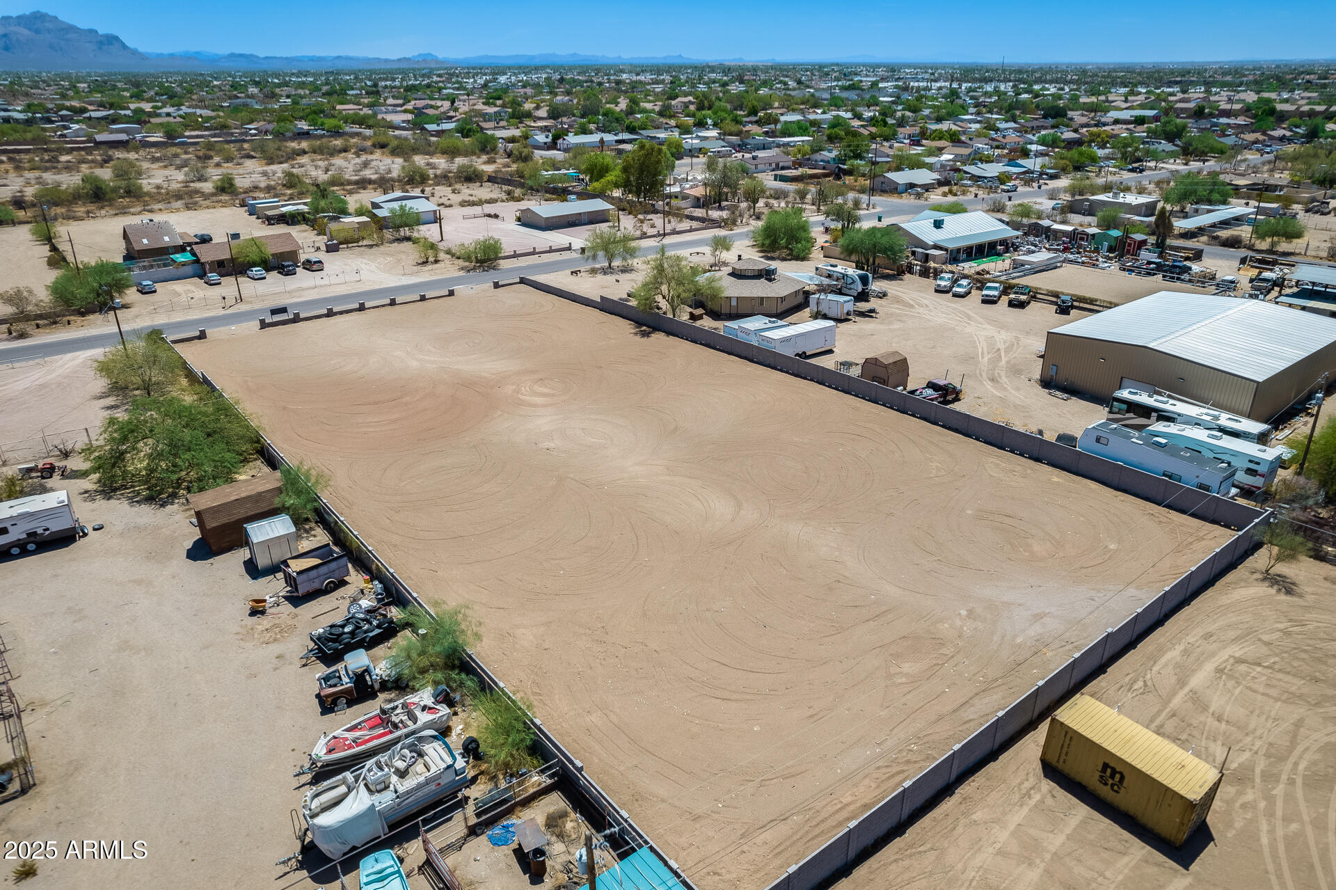 658 North Merrill Road Mesa, AZ 85207 - Photo 3 of 12